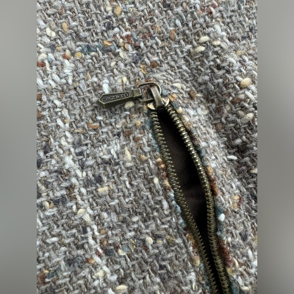 Chanel Wool Tweed Blend VTG Rear Zip Silk Lined Skirt EU 40 US 6/8 - Picture 5 of 14